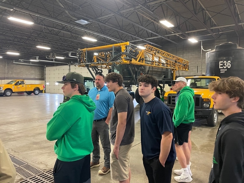 The GHS Aviation Club gets a behind-the-scenes look at the Quad Cities International Airport. 